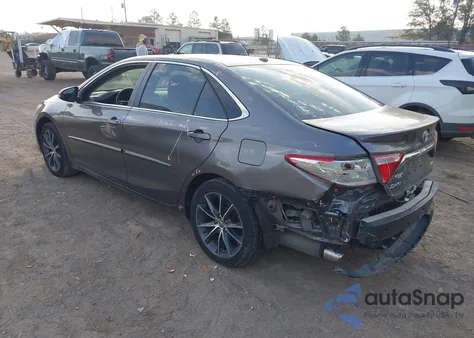 2015 Toyota Camry Xse V6 z USA, uszkodzony, nr VIN 4T1BK1FKXFU561577